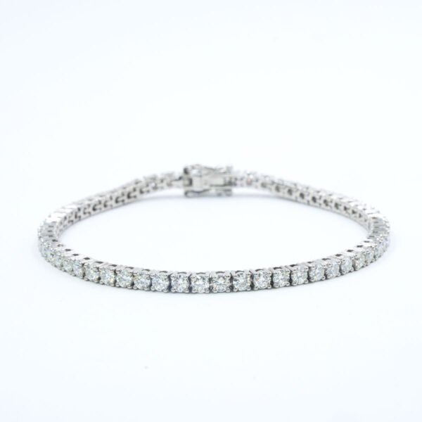 Diamond Tennis Bracelet Design 11.28 carat with 18K White Gold