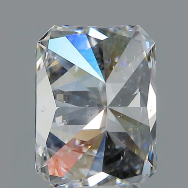 1.01 Carat Radiant Cut E, VS2 Clarity Diamonds: A Unique and Eye-Catching Shape - Image 4