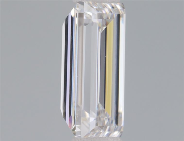 BAGUETTE cut 7.06 Ct Lab Grown Diamond (E, VVS2) IGI Certified - Image 3